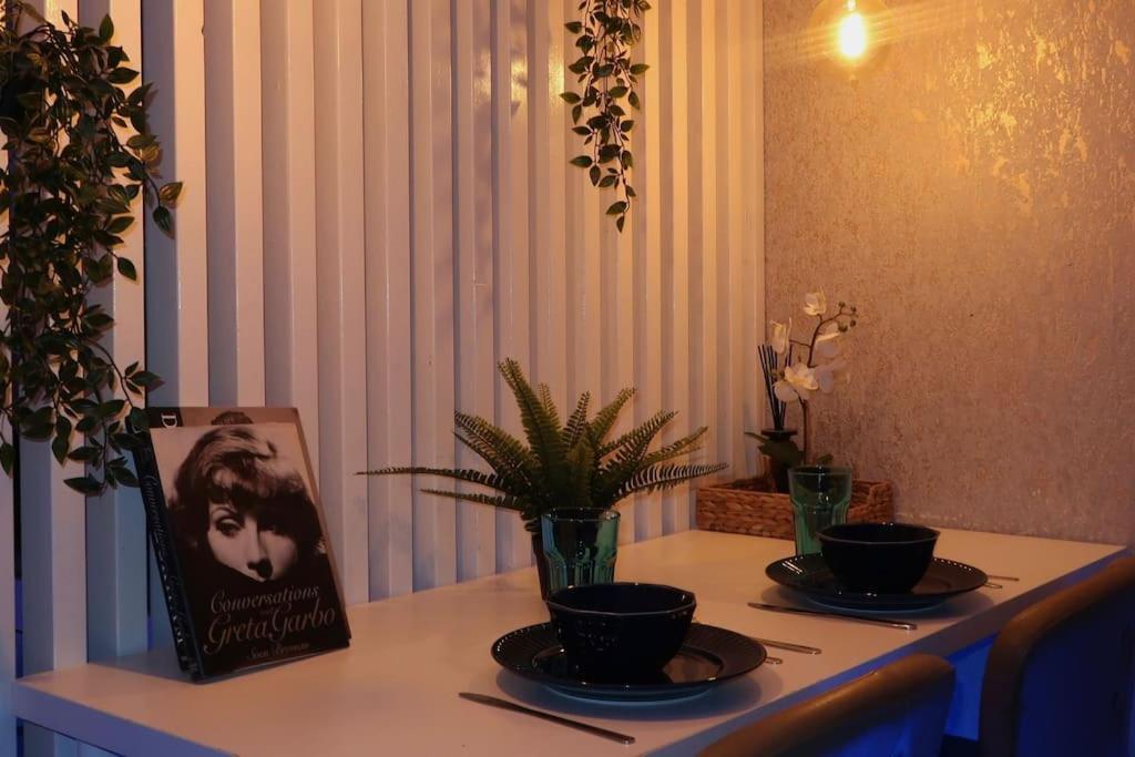 Cosy City Centre Apartment With Parking Бирмингем Экстерьер фото